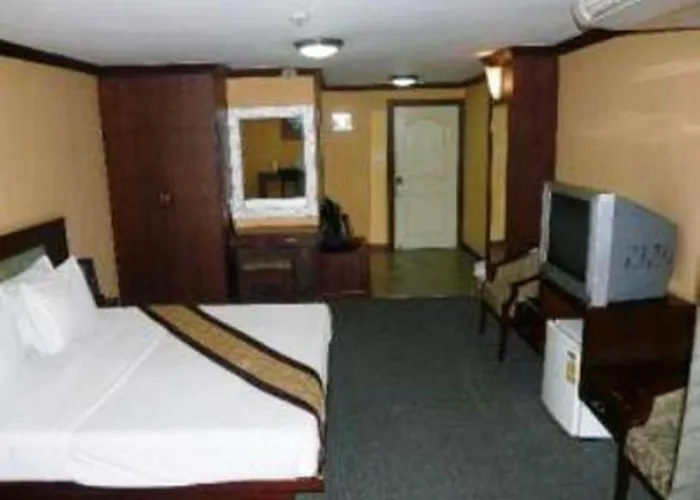 King Royal Garden Inn